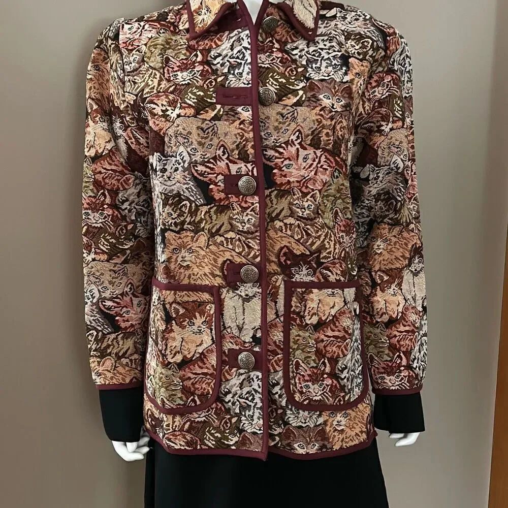1990’s Cat Tapestry Collared Overcoat with Large Pockets and Metal   Buttons Bla